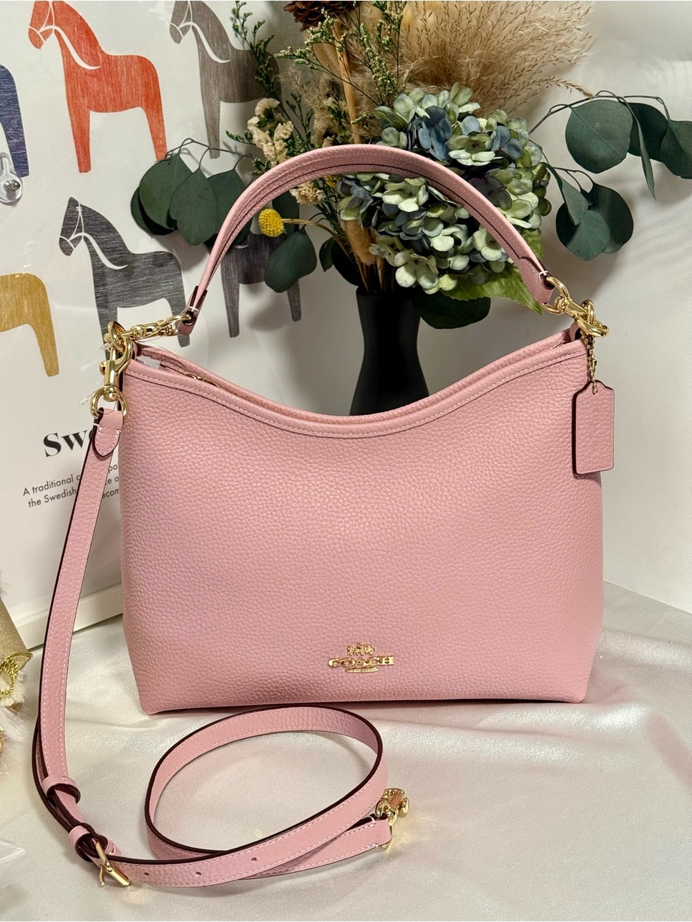 Coach Laurel Shoulder Bag Gold/Carnation CR148